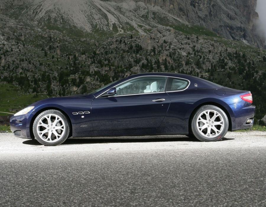  Maserati GranTurismo 2007 года  (фото 152 из 240)